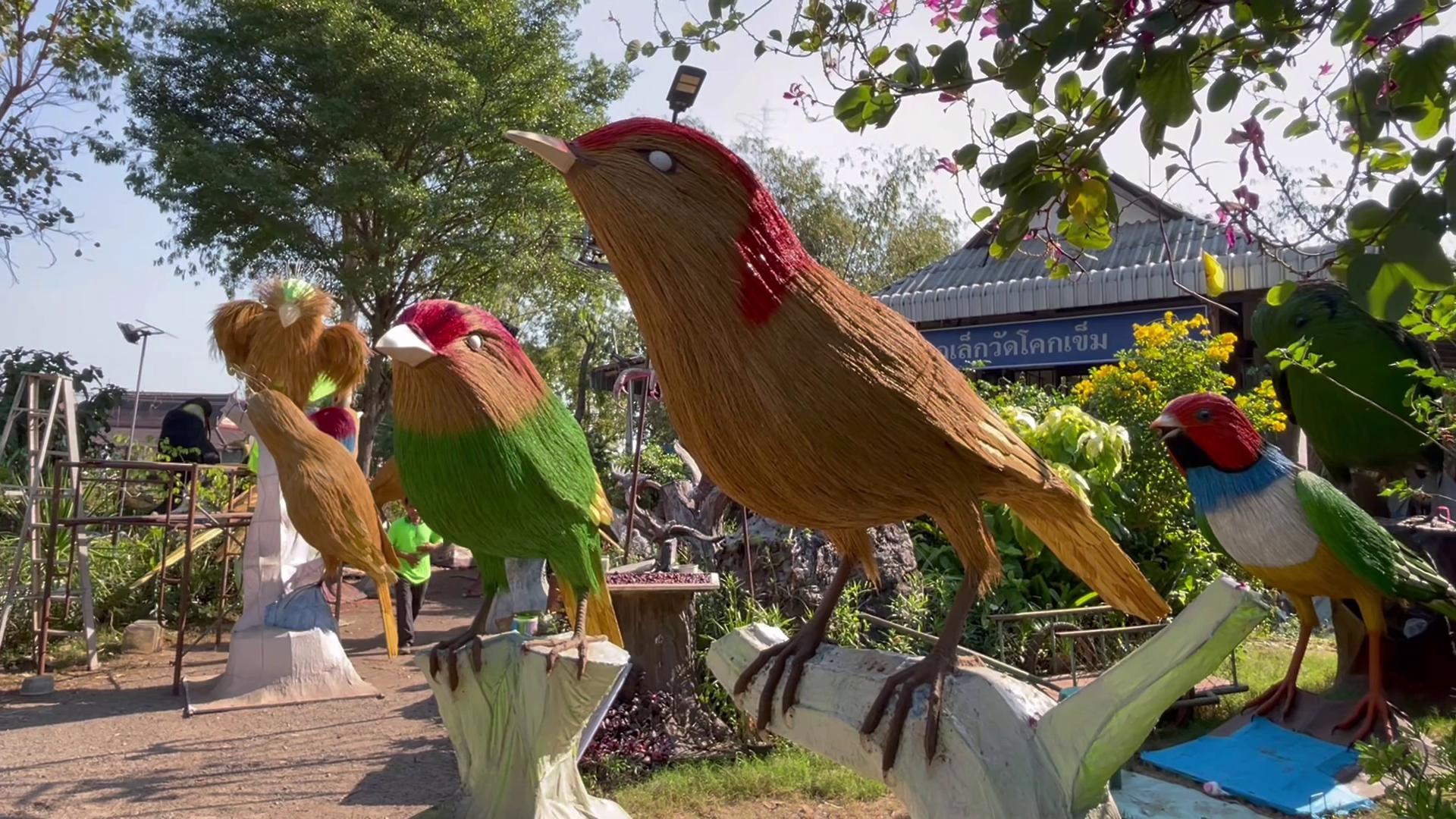 หัวใจเกินร้อย! เจาะเบื้องหลังหุ่นฟางนกชัยนาท &ldquo;งบเท่าเดิมแต่คุณภาพล้นราคา&rdquo; ช่างยอมกำไรน้อยเพื่อชื่อเสียงจังหวัด&mdash;กระจายรายได้สู่ชุมชน