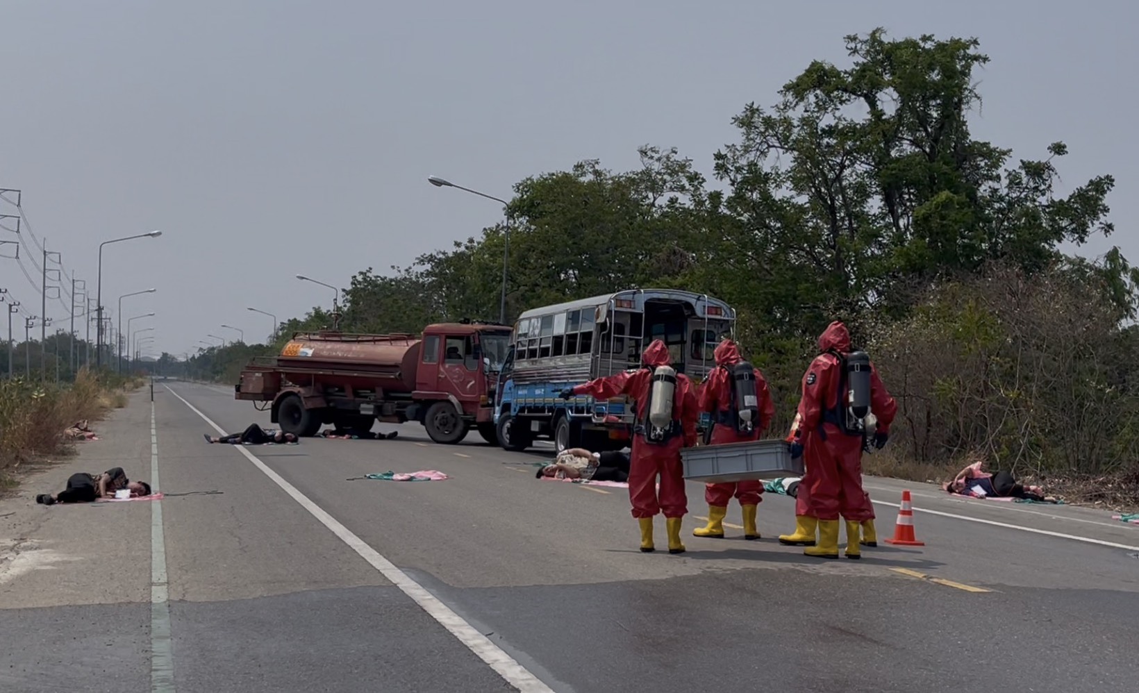 โรงพยาบาลชัยนาทนเรนทรบูรณาการภาคีเครือข่ายซ้อมแผนอุบัติเหตุหมู่และสารเคมีรั่วไหล ยกระดับทักษะการกู้ชีพและบัญชาการเหตุการณ์เสมือนจริง