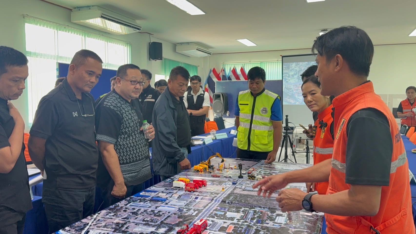ชัยนาทซ้อมใหญ่รับมือภัยสารเคมีรั่วไหล! ผนึกกำลัง ปตท. ทดสอบระบบบัญชาการเหตุการณ์ เตรียมยกระดับความพร้อมสู่การปฏิบัติจริงในพื้นที่ 16 มิ.ย. นี้