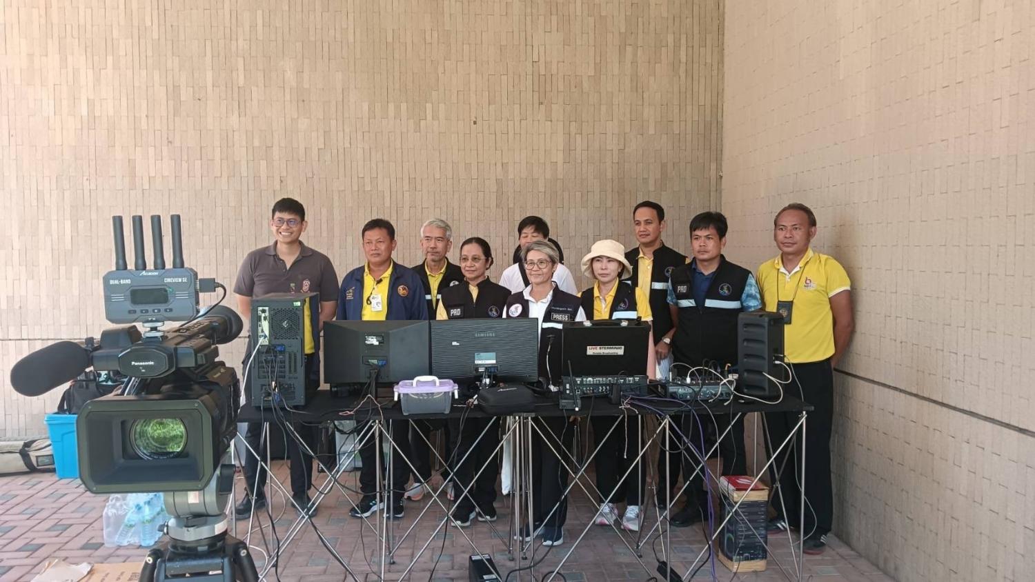 ถ่ายทอดสด รองนายกรัฐมนตรี ลงพื้นที่ติดตามสถานการณ์น้ำ จ.ชัยนาท